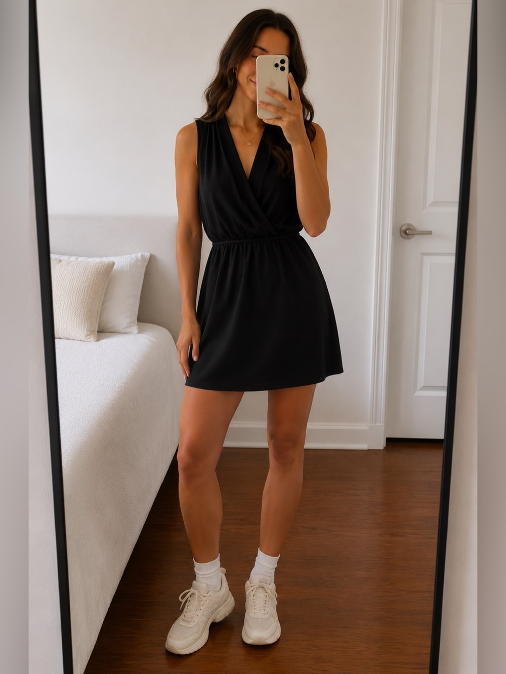 Aritzia Wilfred black Sabine Dress XS